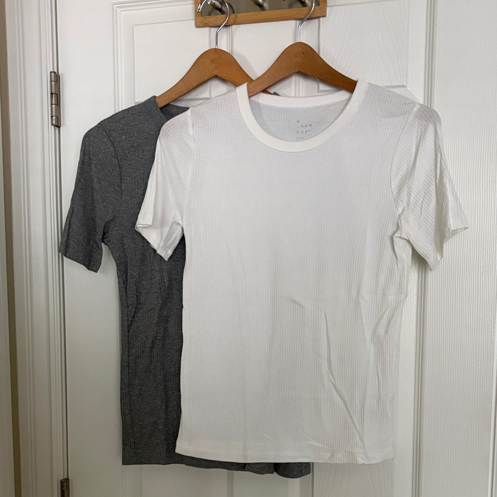 2 x a new day White and Gray Short Sleeve Tees